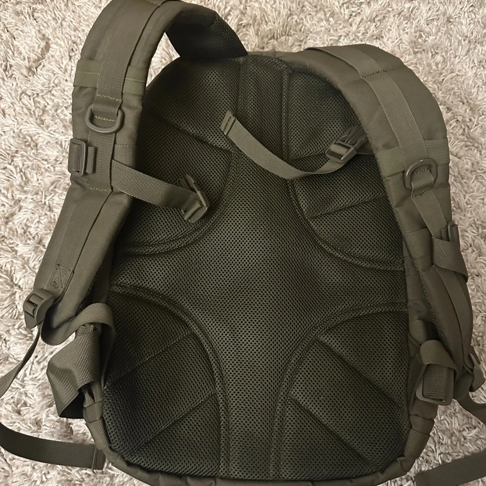 Highland Tactical Green hunting military Backpack - Picture 8 of 10